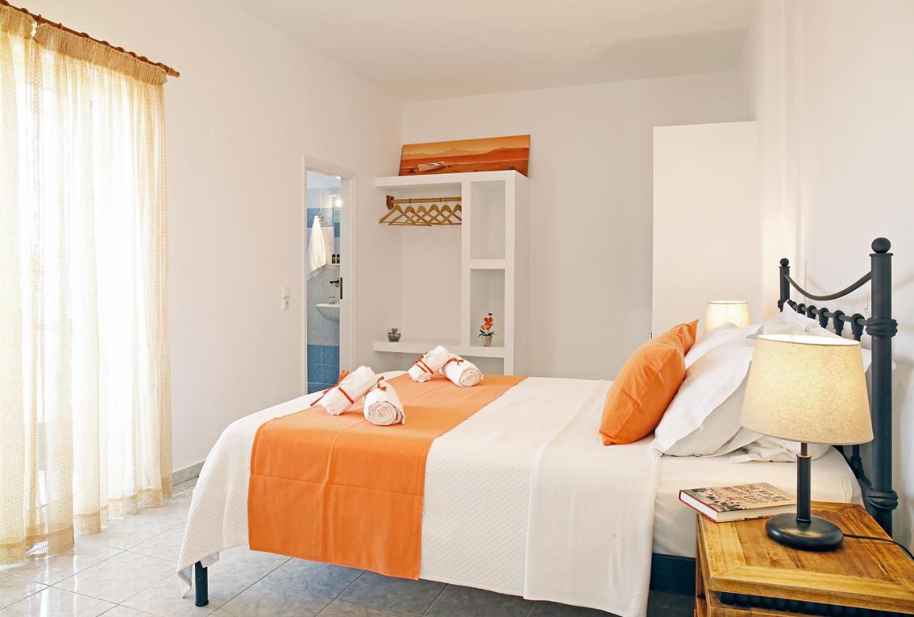 Agistri Apartments Skála エクステリア 写真