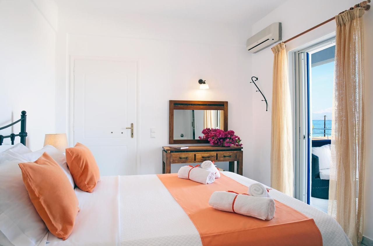 Agistri Apartments Skála エクステリア 写真