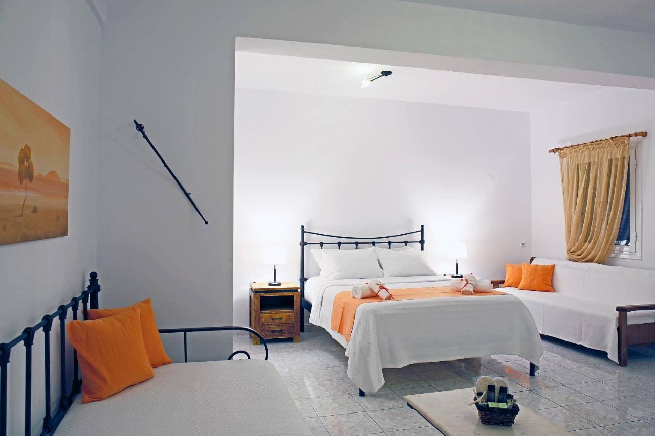 Agistri Apartments Skála エクステリア 写真