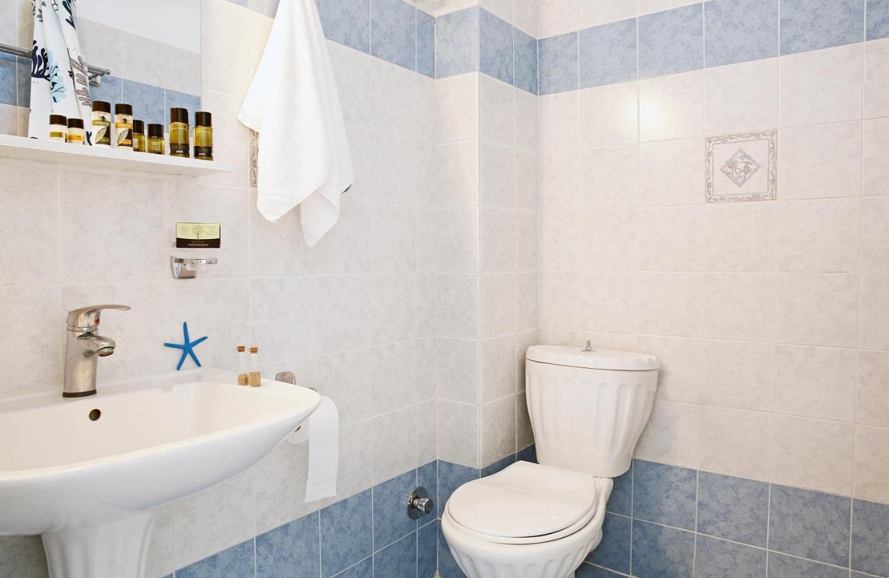 Agistri Apartments Skála エクステリア 写真